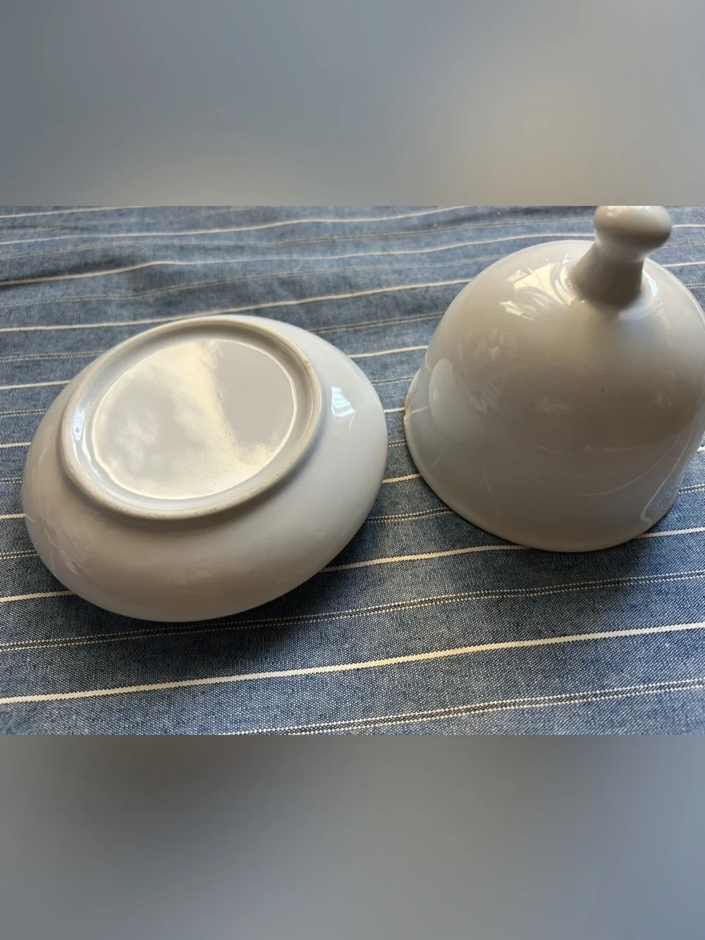 Ceramic Small Butter Dish With Lid Kitchen Servewear *Has Flaw
